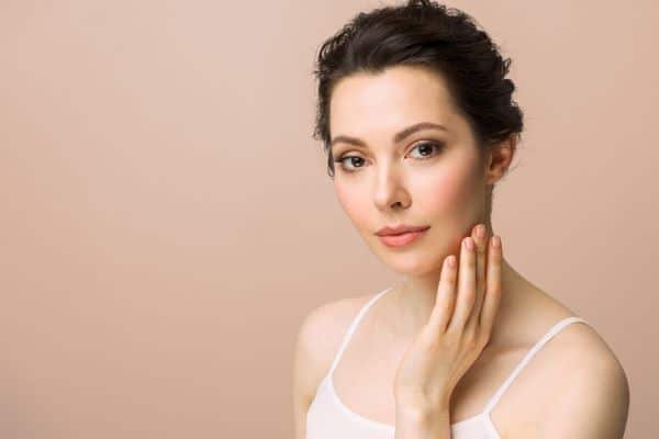 Cosmiatria e os resultados naturais na beleza facial.